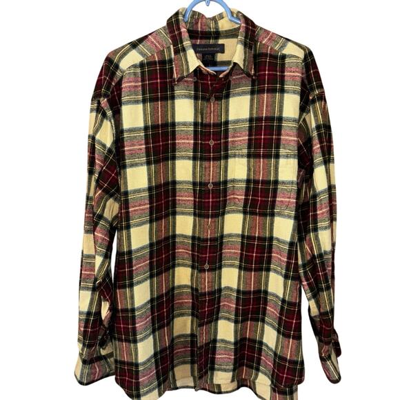 Vintage Banana Republic men’s cotton plaid flannel button down shirt (large) - Picture 1 of 5